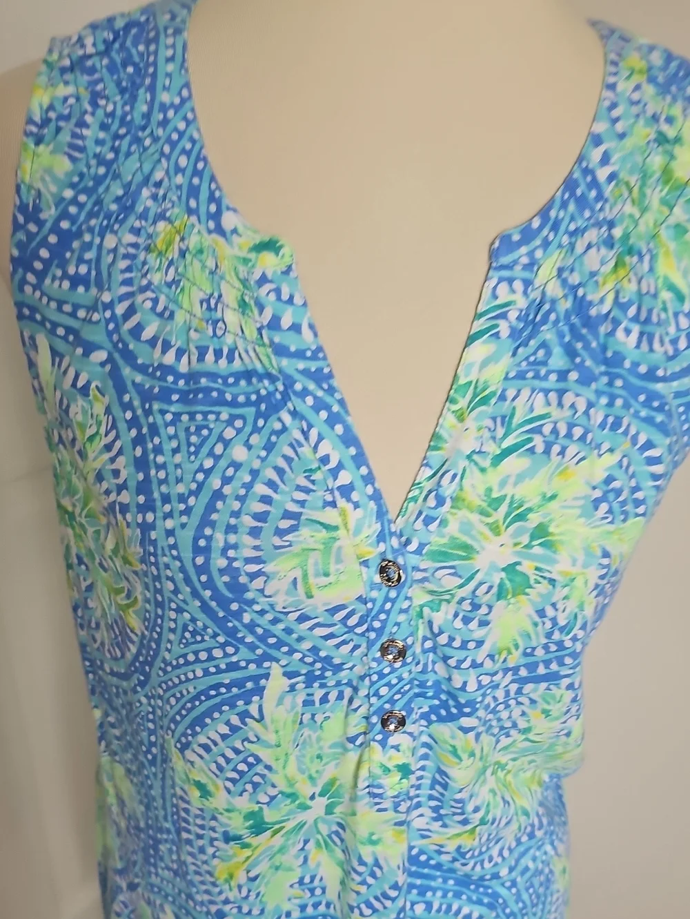 Pair Of Lilly Pulitzer lightweight Dresses Size M Sailboats EUC - Picture 3 of 8